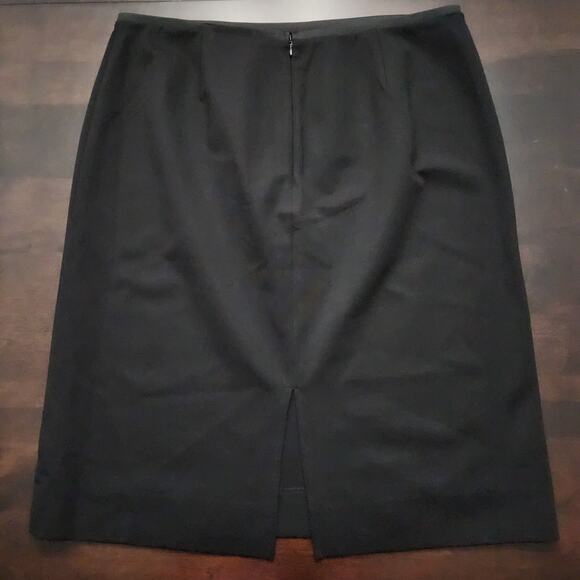 Boden Ponte Black Skirt Size 20-22 Regular - Picture 4 of 4